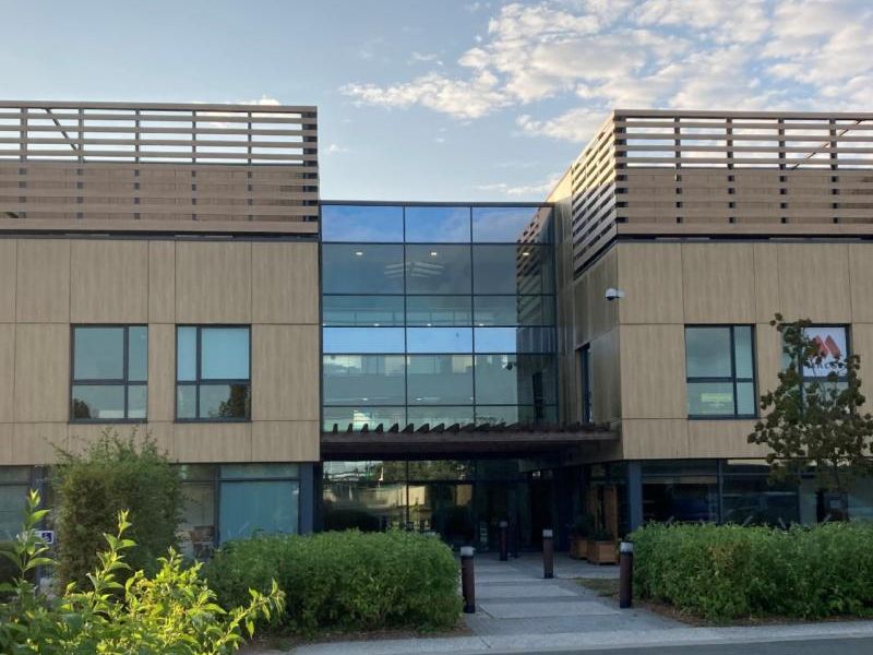 Location bureaux 70 m² divisibles à partir de 16 m²