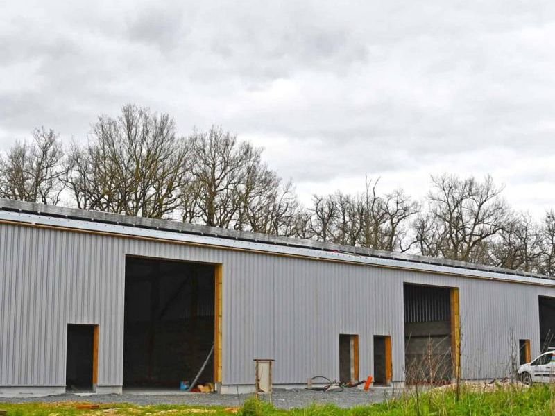 Location entrepôts 800 m² divisibles à partir de 200 m²