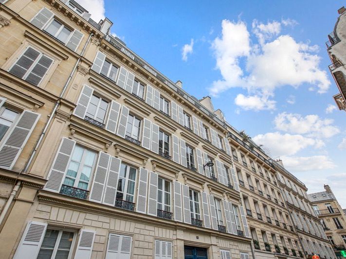Location bureaux 83 m² à Paris
