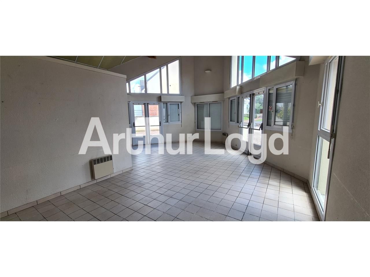 Location bureaux 44.00 m² à BRETTEVILLE SUR ODON