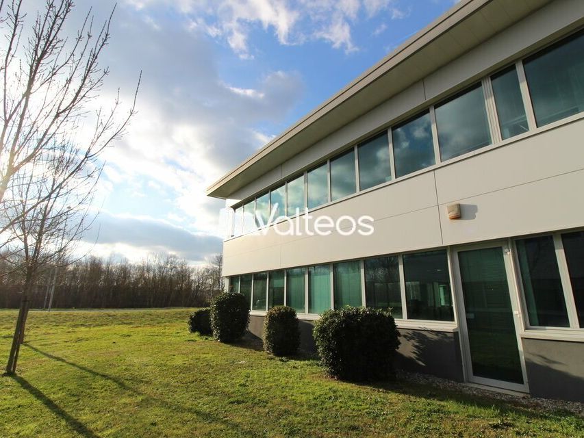 Location bureaux 196 m² non divisibles