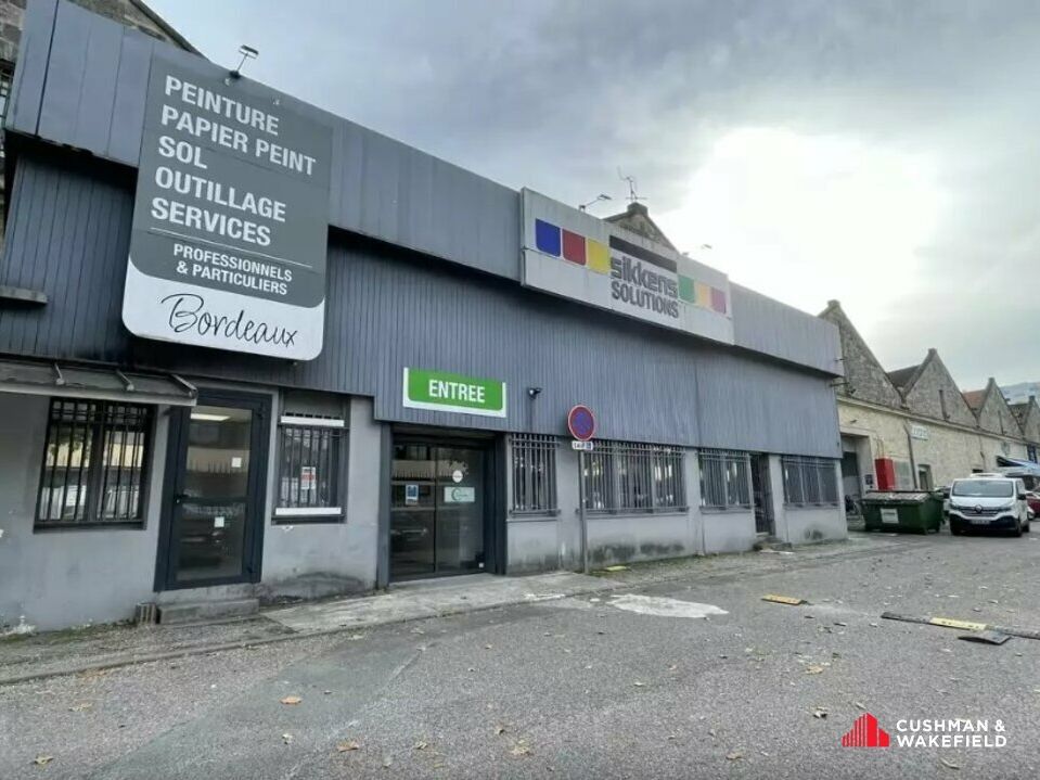 Location bureaux 713 m² non divisibles