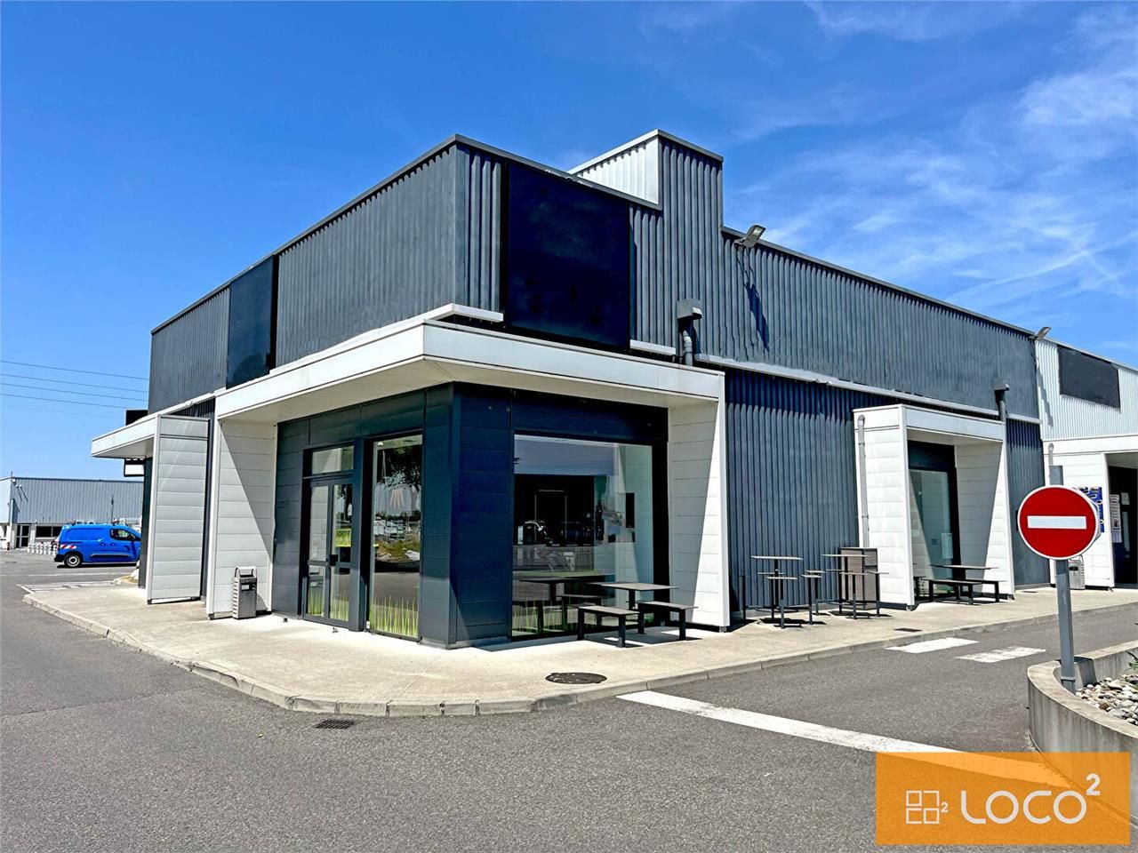 Location local commercial 267.53 m² à SAINT ALBAN