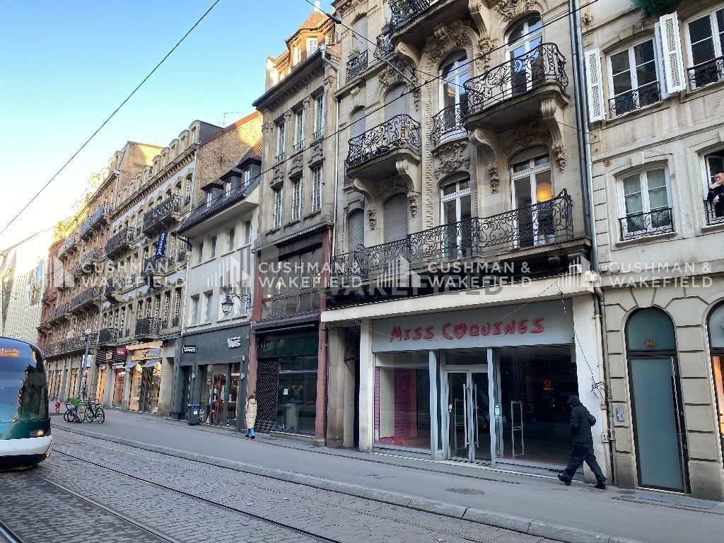 Location locaux commerciaux 160 m² non divisibles