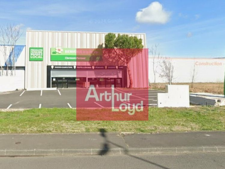 Location local commercial 640 m² non divisibles