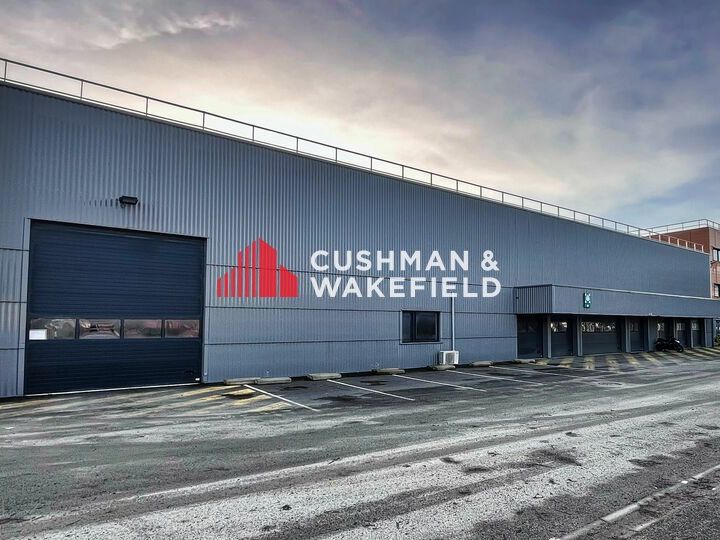 BUREAUX ET ENTREPOT A LOUER OU A VENDRE 