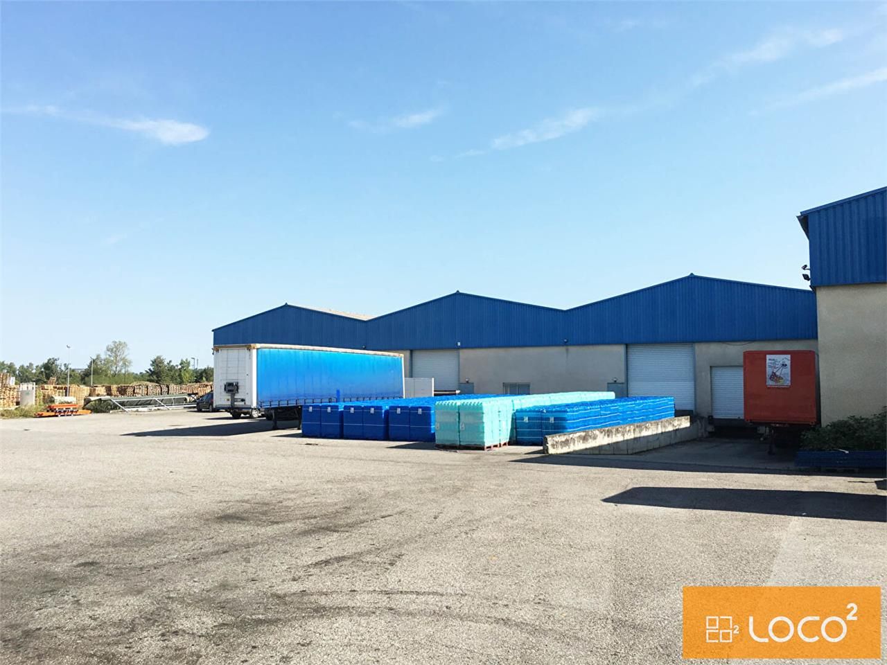 Location local 1248.00 m² à BRUGUIERES