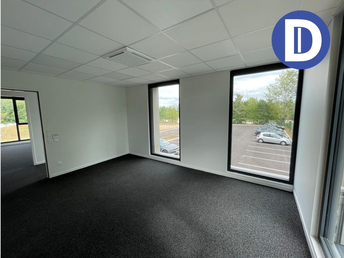 Vente bureaux 270.30 m² non divisibles
