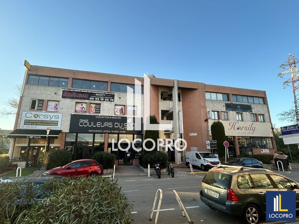 Vente bureaux 394 m² divisibles à partir de 118 m²