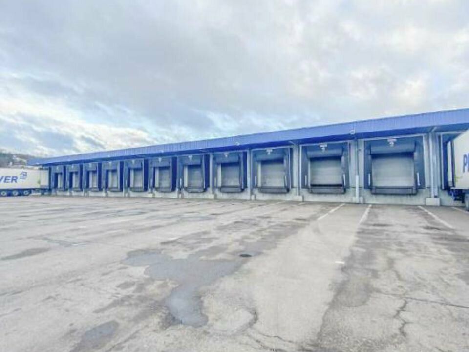 Vente entrepot 4174 m² non divisibles