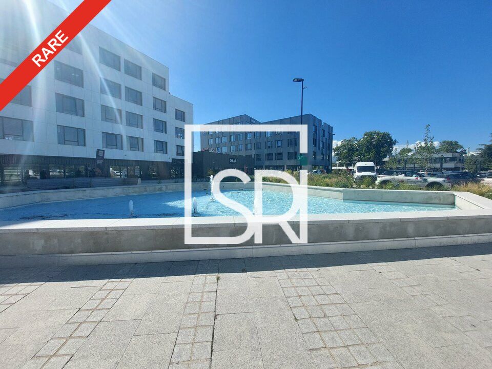 Vente local commercial 283.15 m² non divisibles