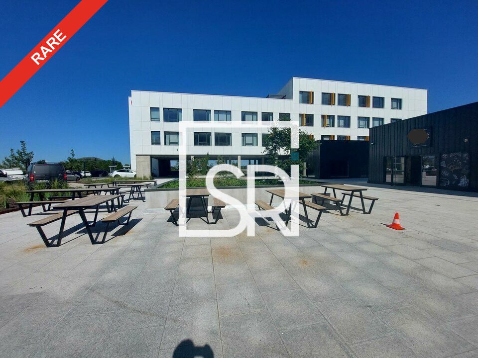 RARE - VENTE LOCAL COMMERCIAL 283 m2 NEUF AVEC 2 TERRASSES - PARC TECHNOLOGIQUE DE LA PARDIEU - 63000 CLERMONT-FERRAND