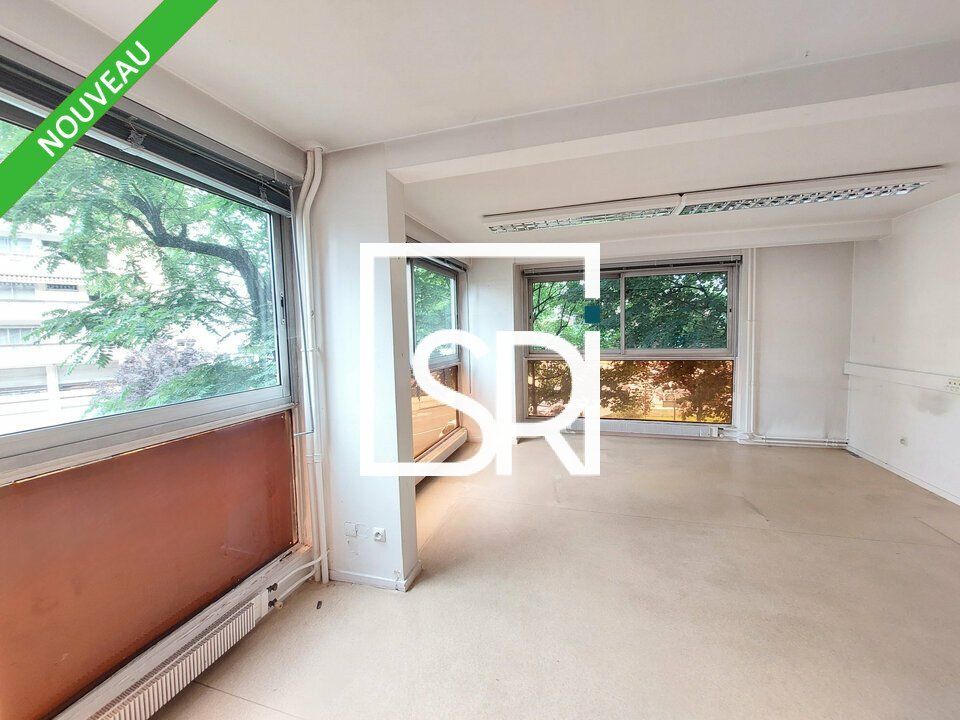 OPPORTUNITE DE RENOVATION - VENTE PLATEAU DE BUREAUX 220 M² - QUARTIER BANQUE DE FRANCE - 63000 CLERMONT-FERRAND