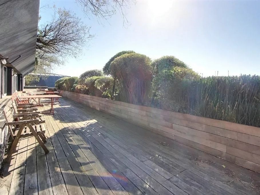 Location bureaux 250 m² non divisibles