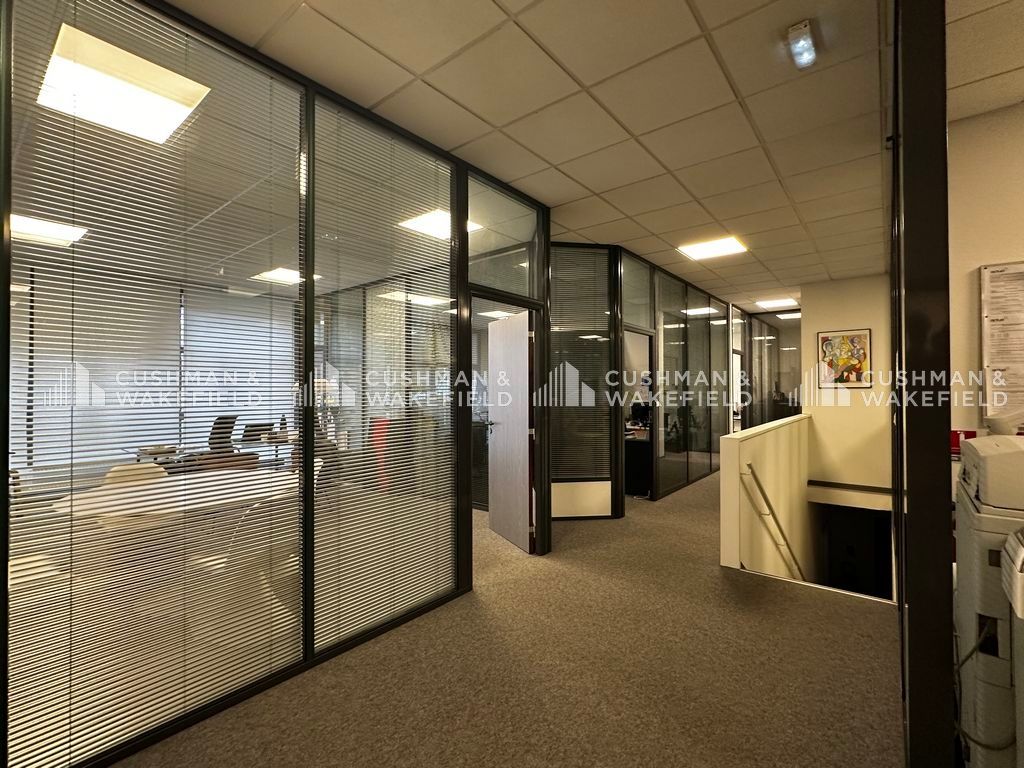 Location bureaux 489 m² non divisibles