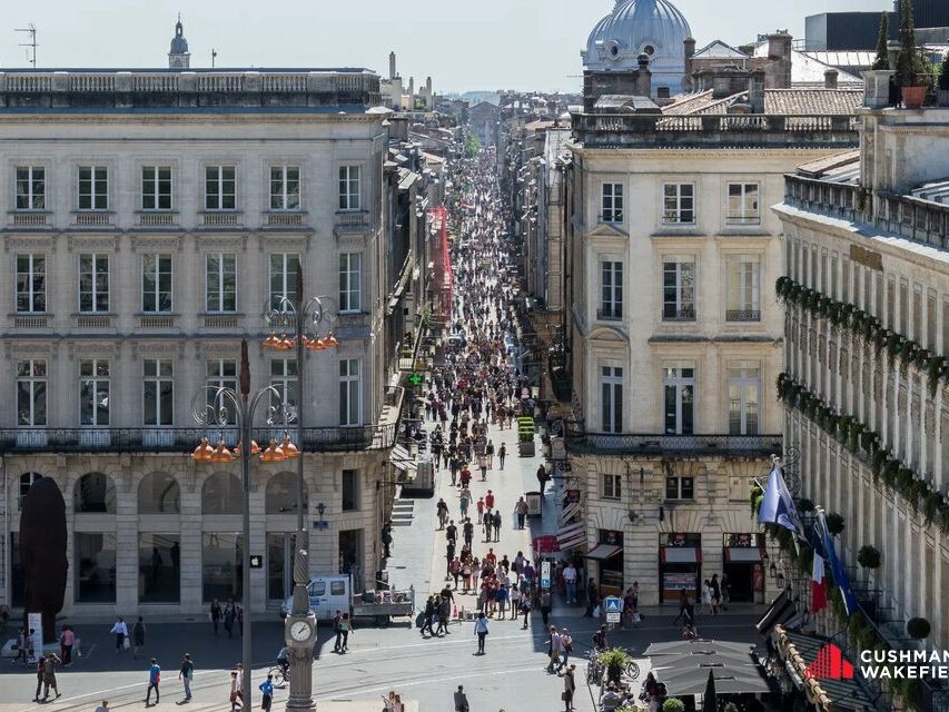 Location local commercial 340 m² non divisibles