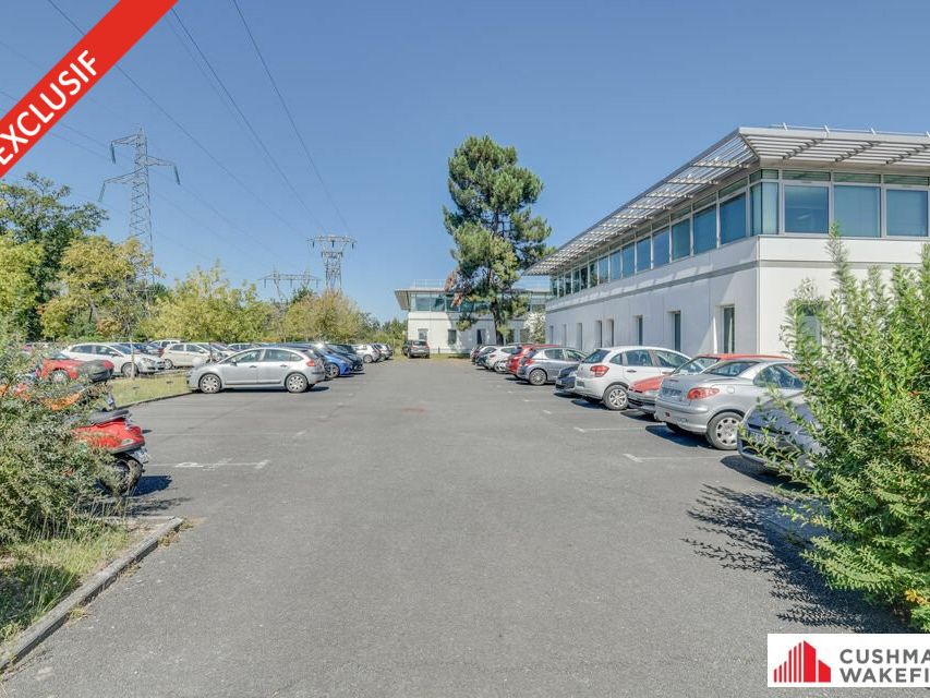 Immeuble indépendant de bureaux à vendre au cœur du Parc Tertiaire de Pessac