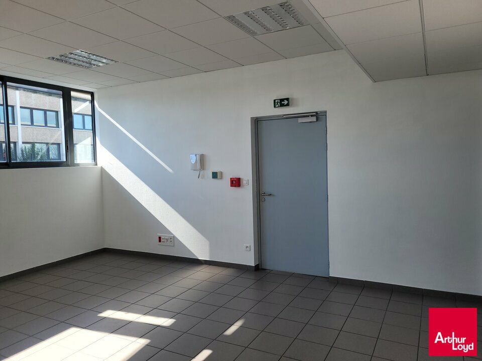 Location activité/entrepôt Le Mans (72000) - 1260 m²