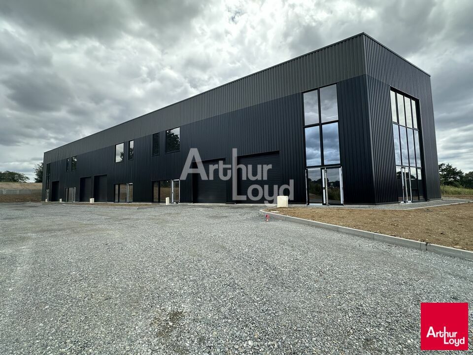 Location local d''activites 228 m² non divisibles