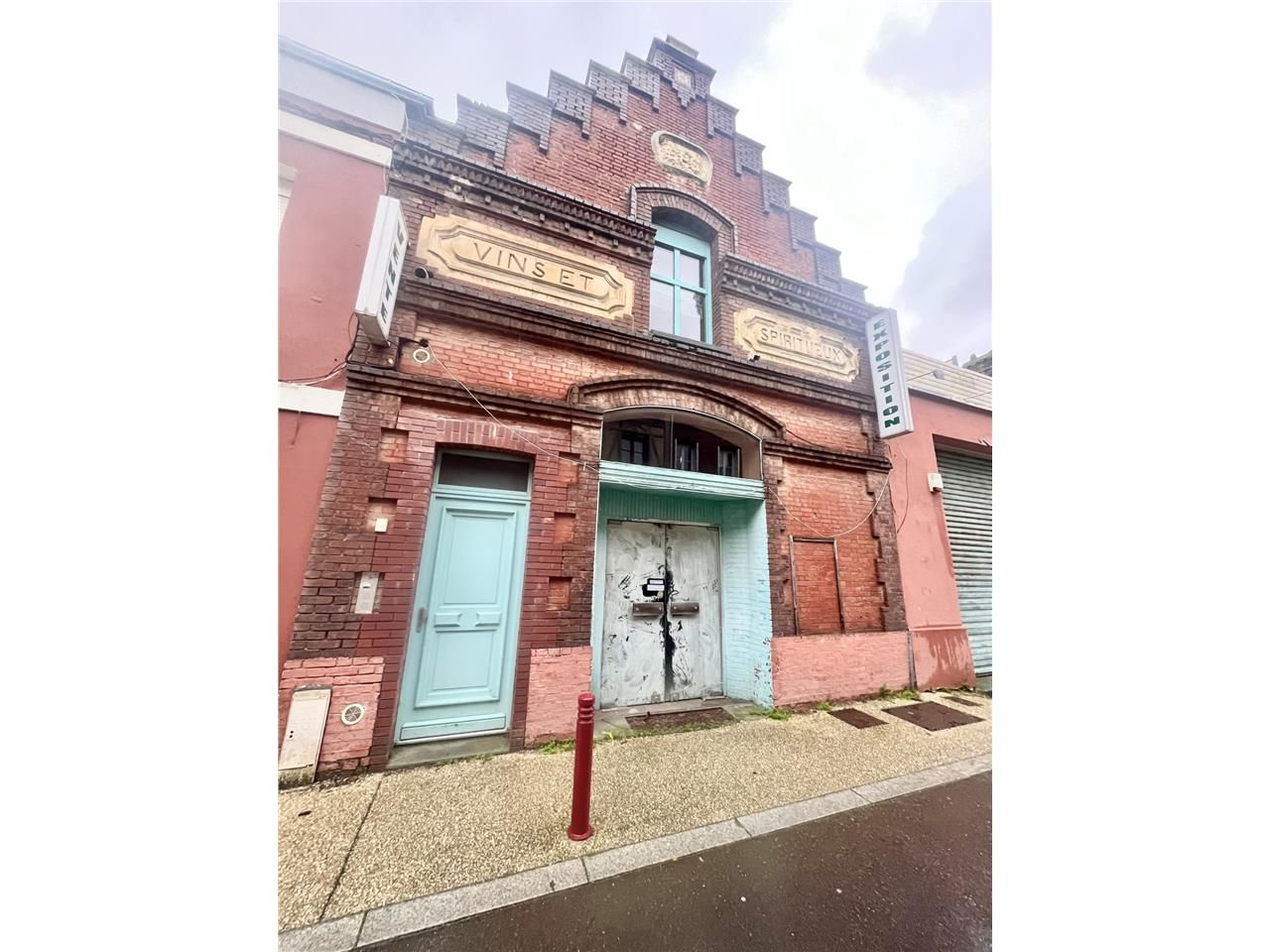 Location local commercial 175 m² à Fécamp