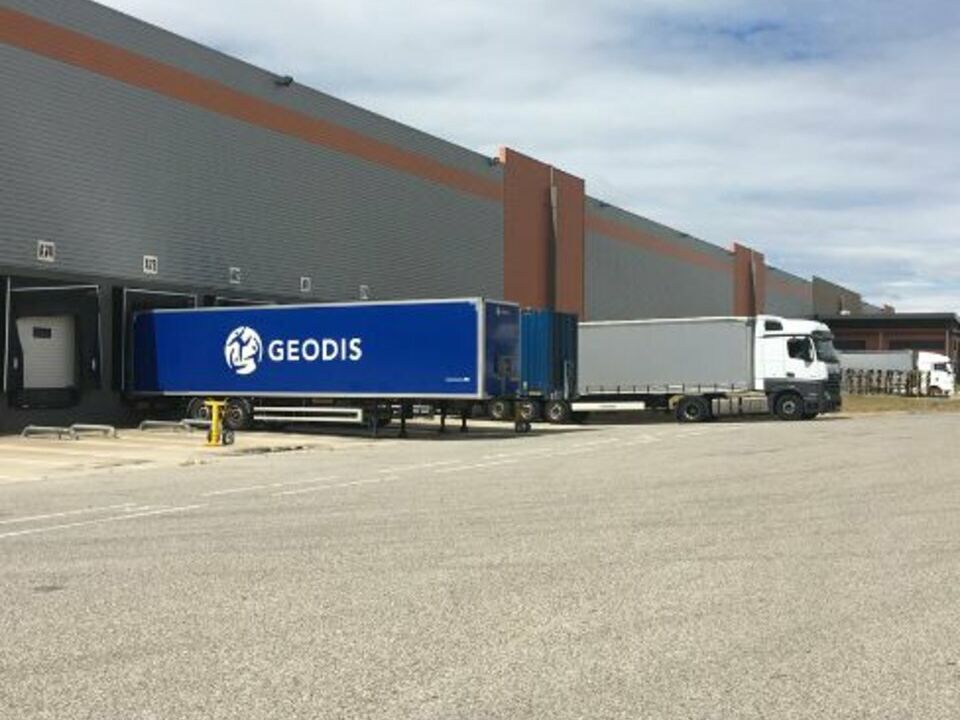 Plateforme logistique de 70 389 m² à ST MARTIN DE CRAU