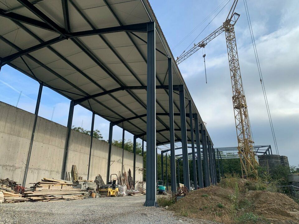 Vente entrepot 1450 m² divisibles à partir de 140 m²