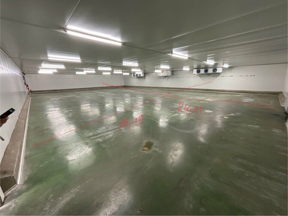 Location local d''activites 490 m² non divisibles