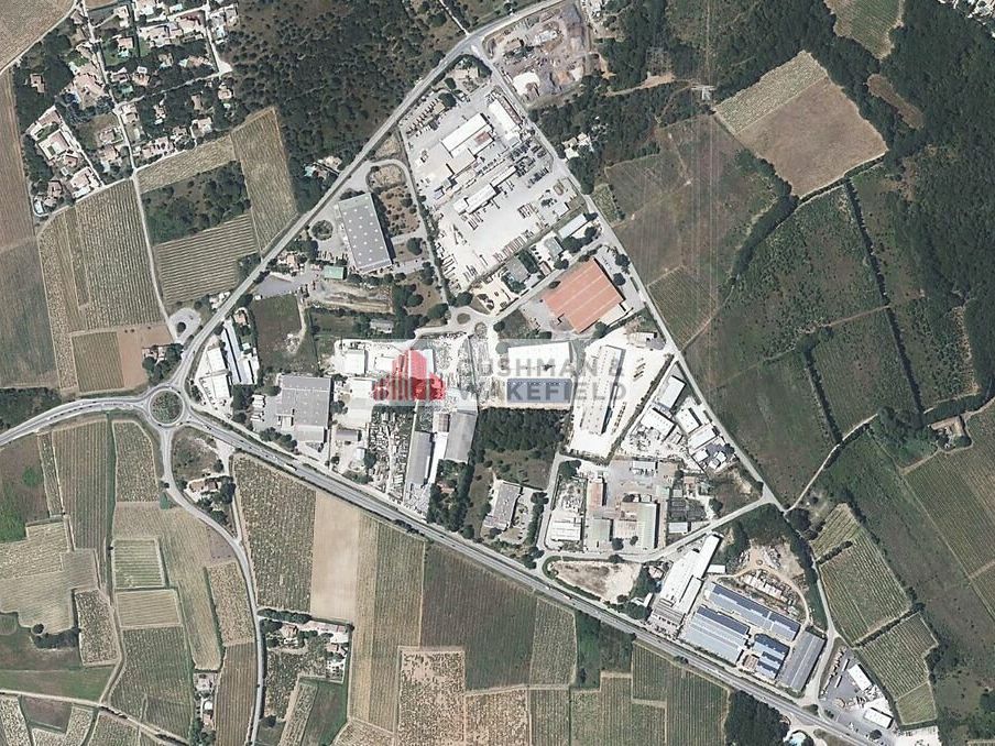 DOMAZAN - TERRAIN A VENDRE