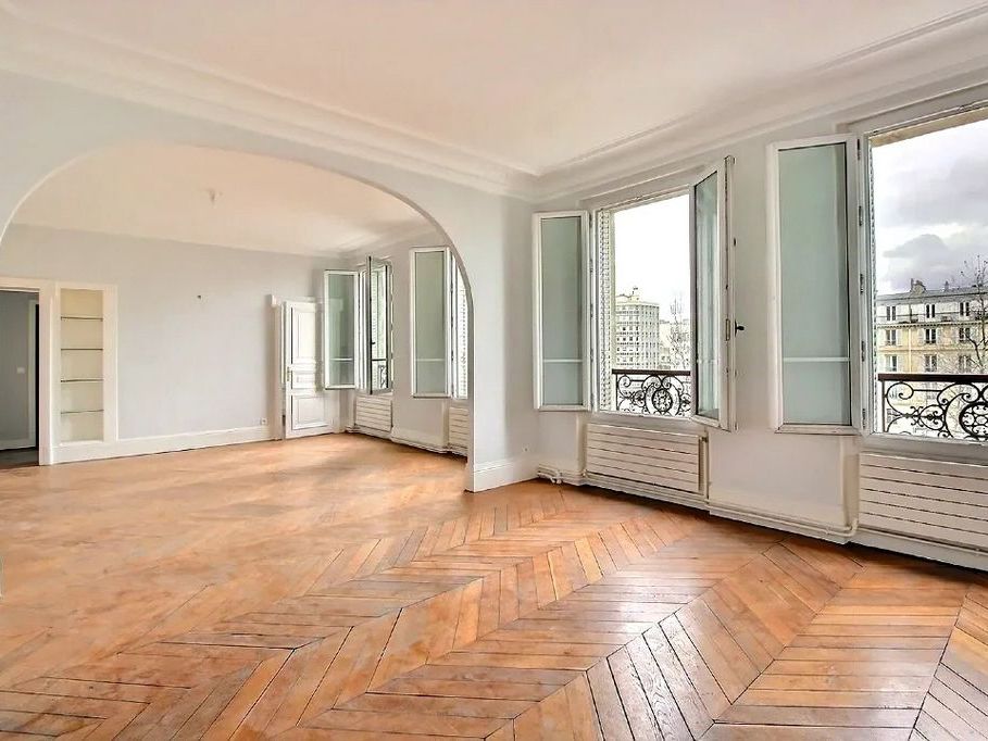 Vente bureaux 122 m² non divisibles