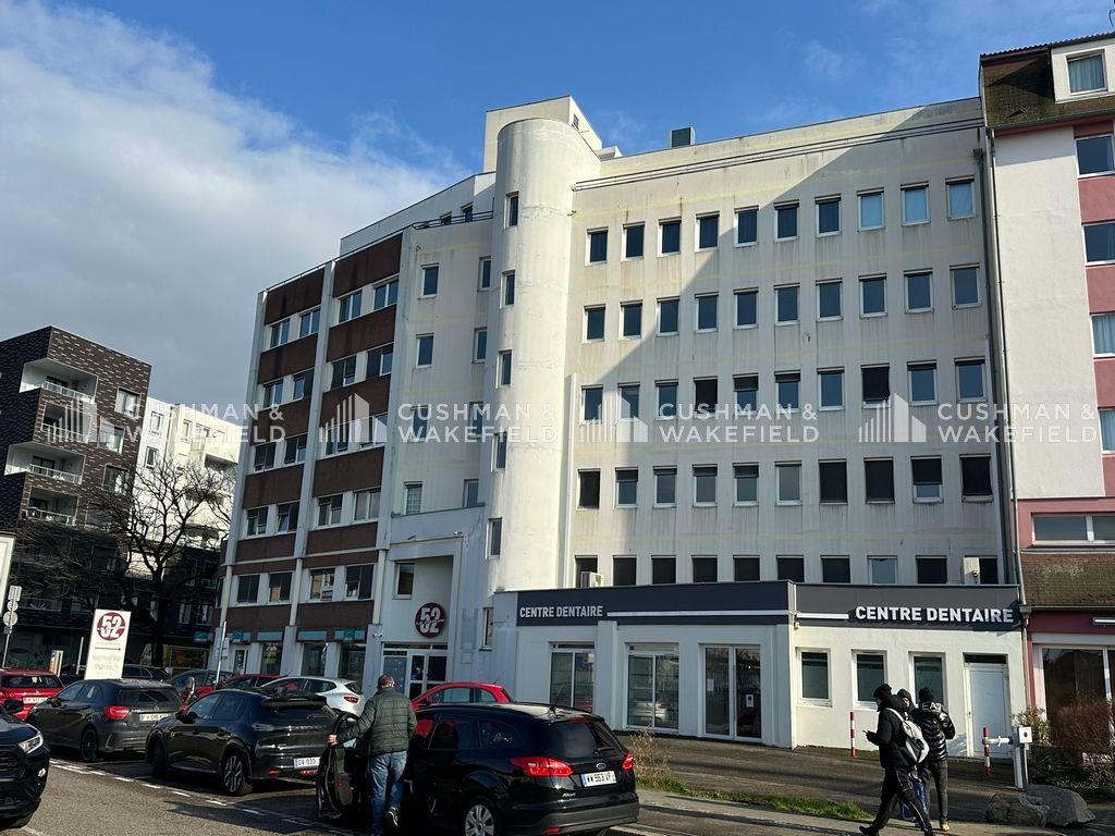 Location bureaux 180 m² divisibles à partir de 120 m²