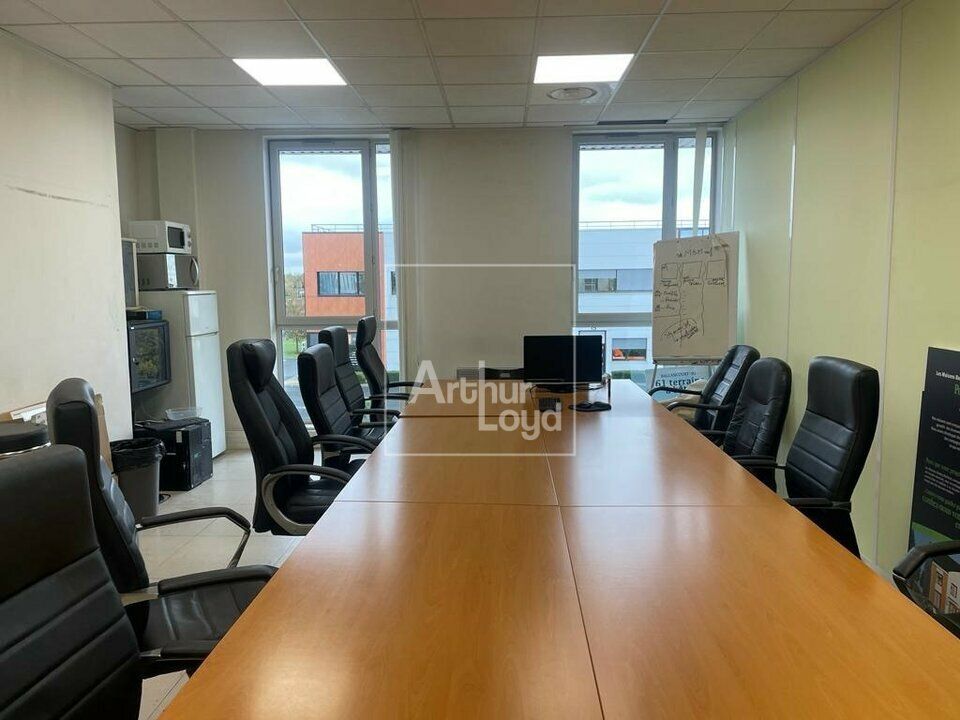 Bâtiment investisseur - partiellement loué