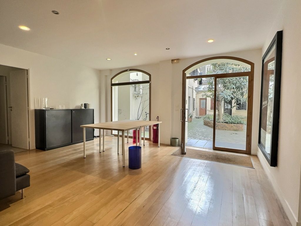 Location bureaux 100 m² non divisibles