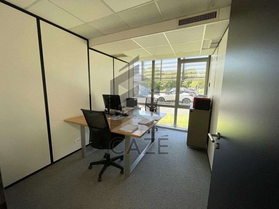 BUREAUX RENOVES A LOUER - MERIGNAC 