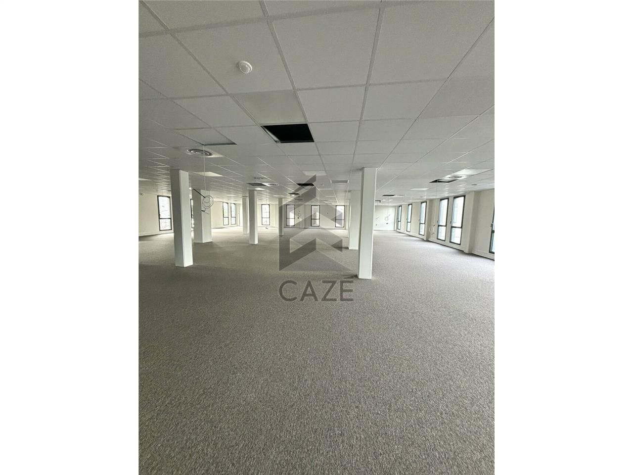 Location bureaux 376 m² divisibles à partir de 100 m²