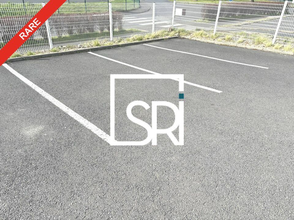 LOCATION BUREAUX MEUBLES ET EQUIPES - 32 m² - 63170 AUBIERE