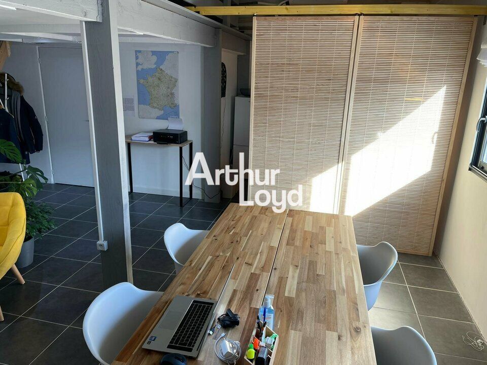 Bureaux à louer 52 m² au 1er étage - Quartier affaires Puget-sur-Argens 