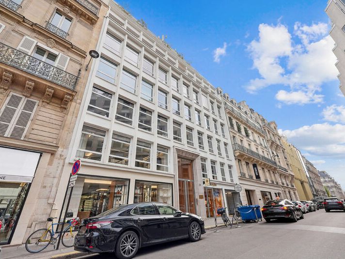 Vente bureaux 154 m² à Paris 8ème
