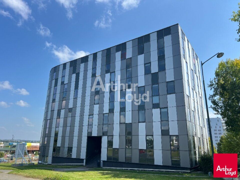 Location bureaux 305 m² divisibles à partir de 186 m²