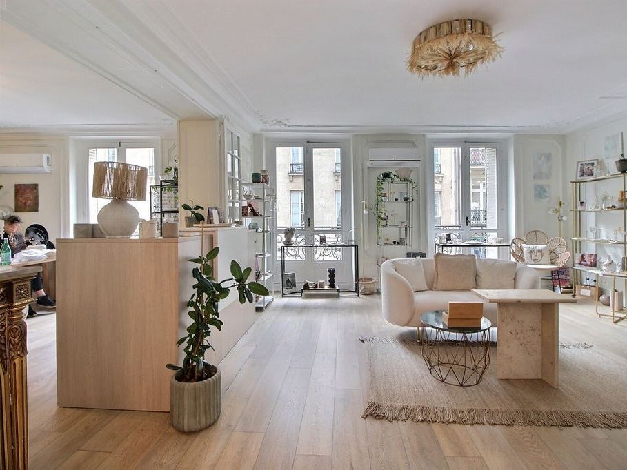 Location bureaux 136 m² non divisibles