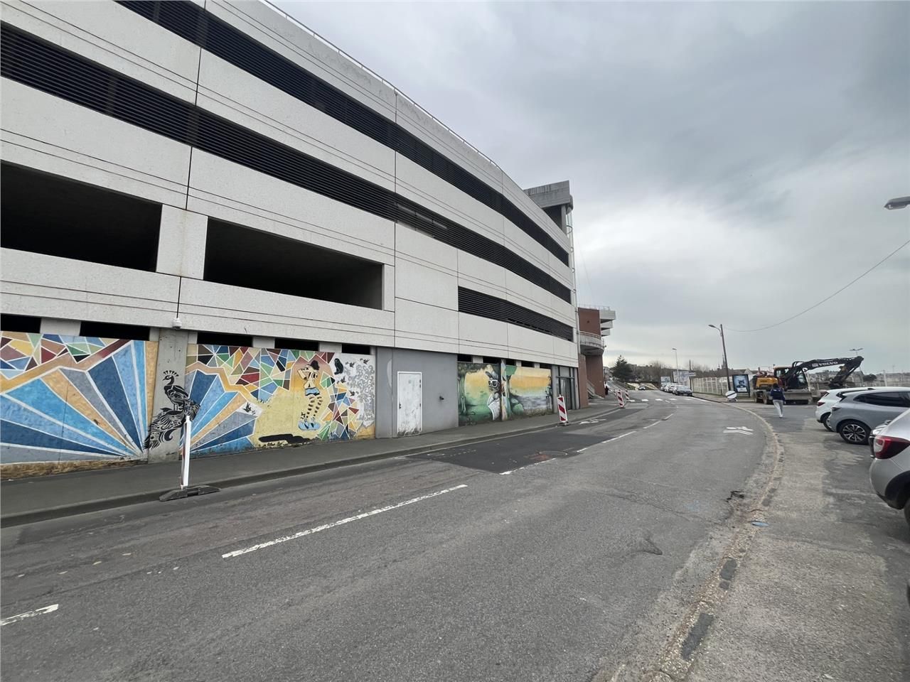 Location local commercial 693 m² à Fécamp