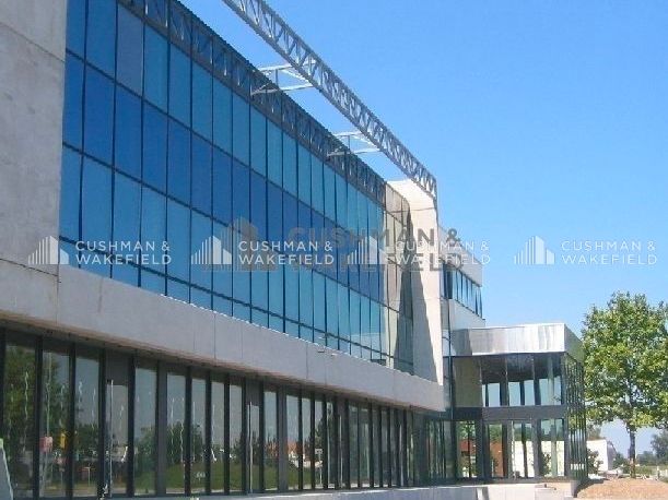 Location bureaux 162 m² divisibles à partir de 50 m²