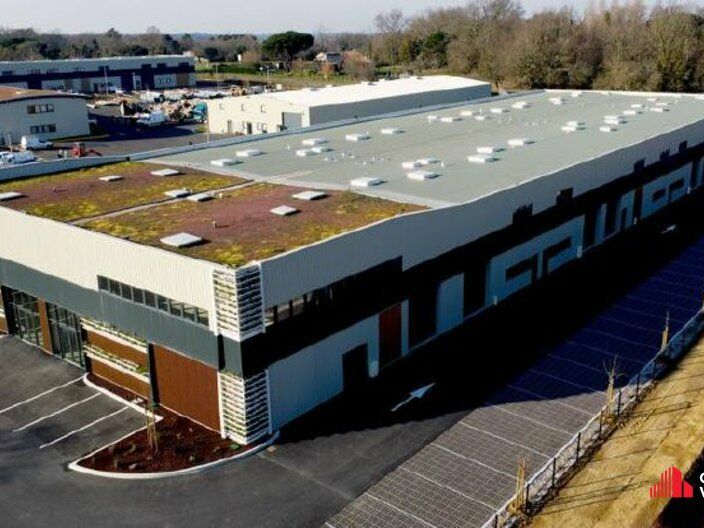 LOCAUX D'ACTIVITES A VENDRE VILLAGE D'ENTREPRISES DE SALLEBOEUF