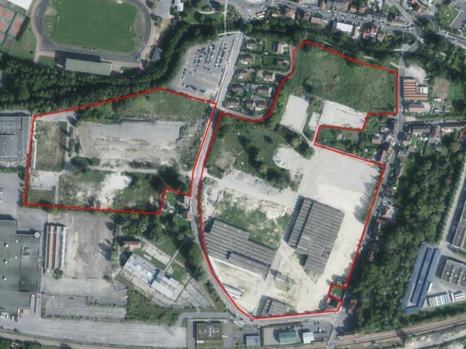 Vente terrain 36000 m² non divisibles