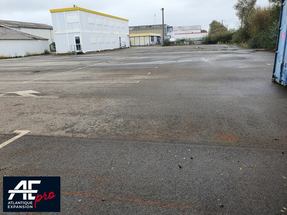 Location terrain 2500 m² non divisibles