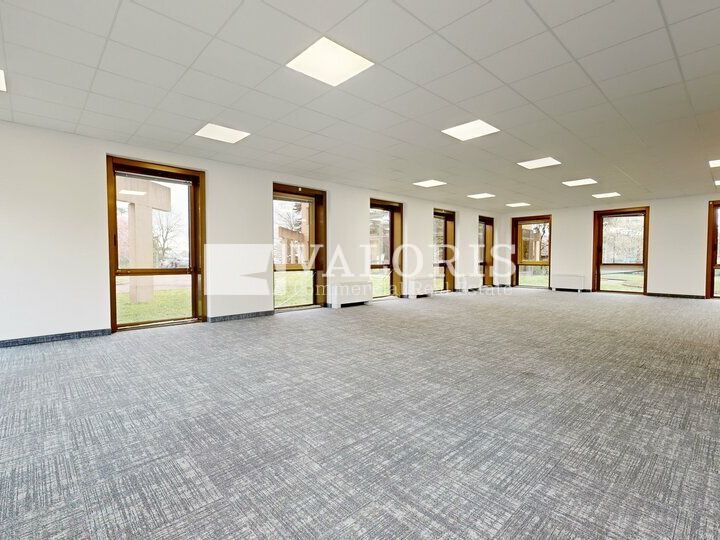 544.6 m² pour ce bureaux en vente à Ecully