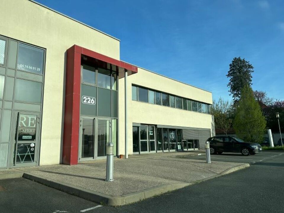 A vendre - Bureaux de 133 m² à LIMAS