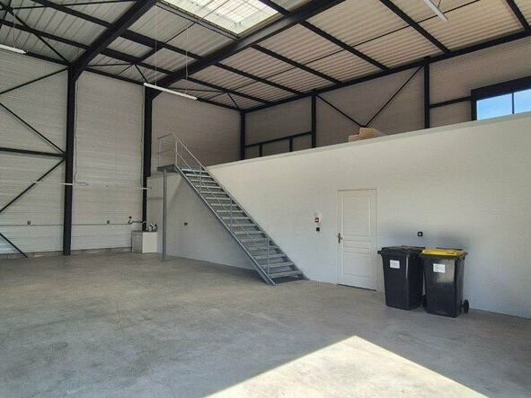 DIJON SUD - LOCAL  D'ACTIVITÉS - A LOUER