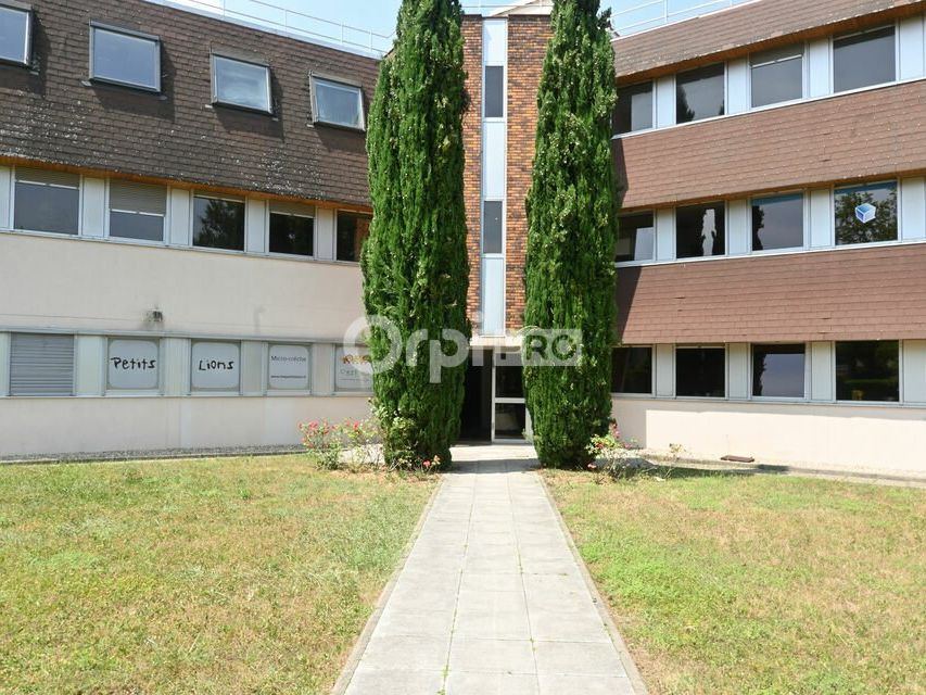 Location bureaux 255 m² non divisibles