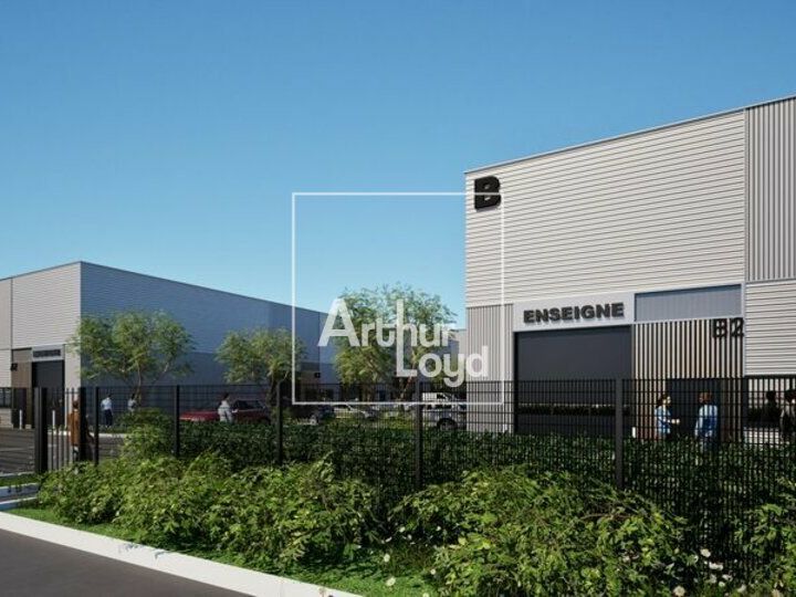 Location local d''activites 4639 m² divisibles à partir de 90 m²