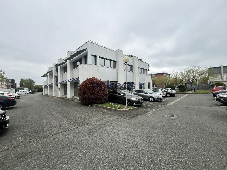 Location bureaux 173 m² non divisibles